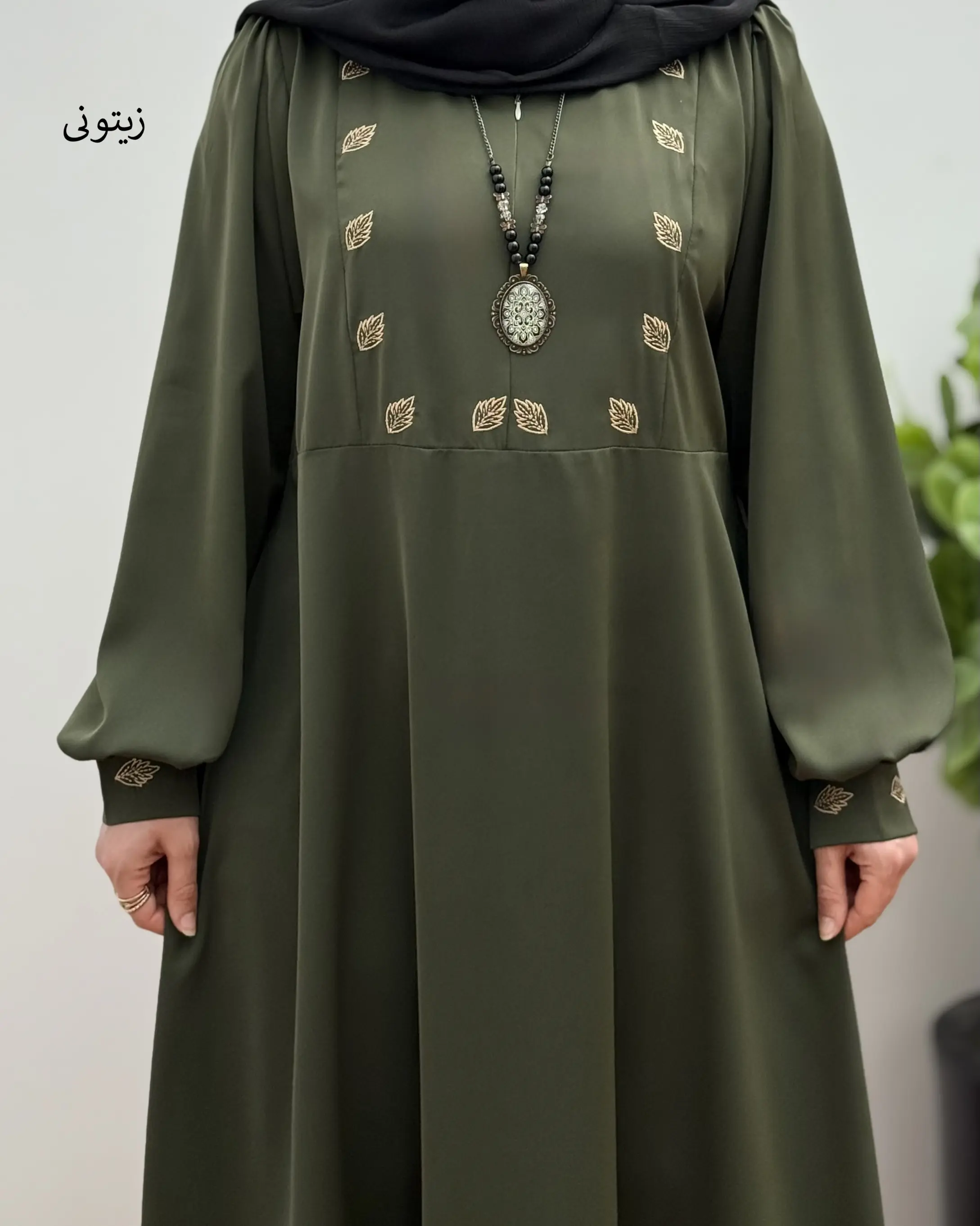 مانتو عبایی سوپر کلوش الیزه مدل برگی